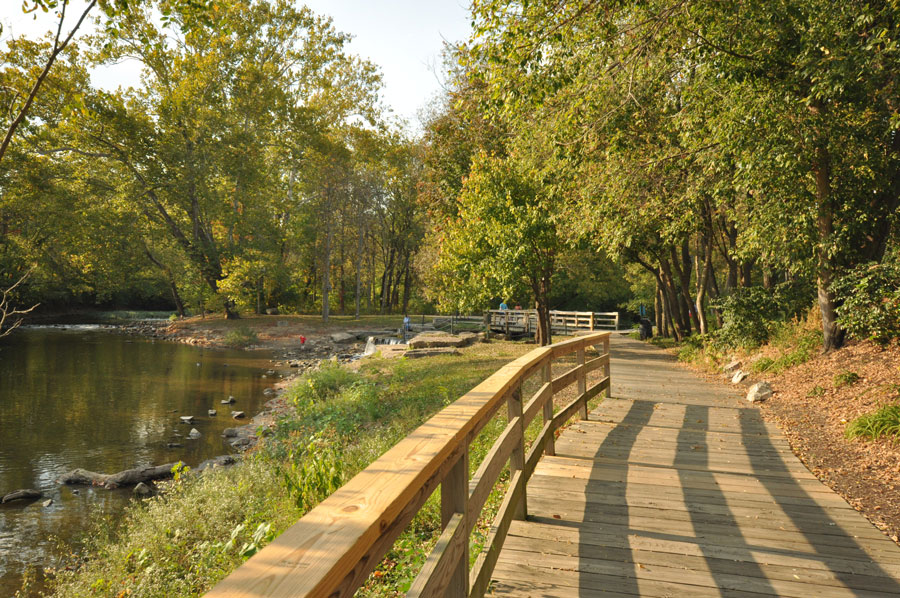 Visit Gahanna Ohio Connect With Nature Creekside Park Boardwalk